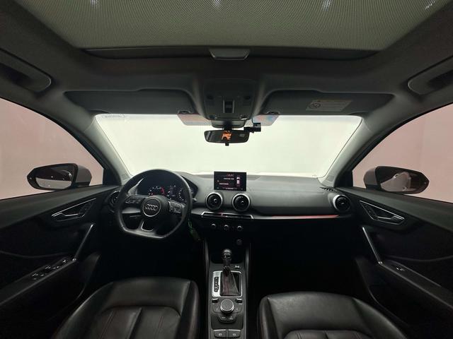 Audi Q2L 2022, фото 10