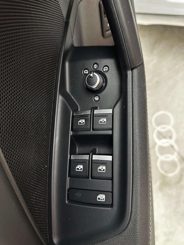 Audi A3 2023, фото 16