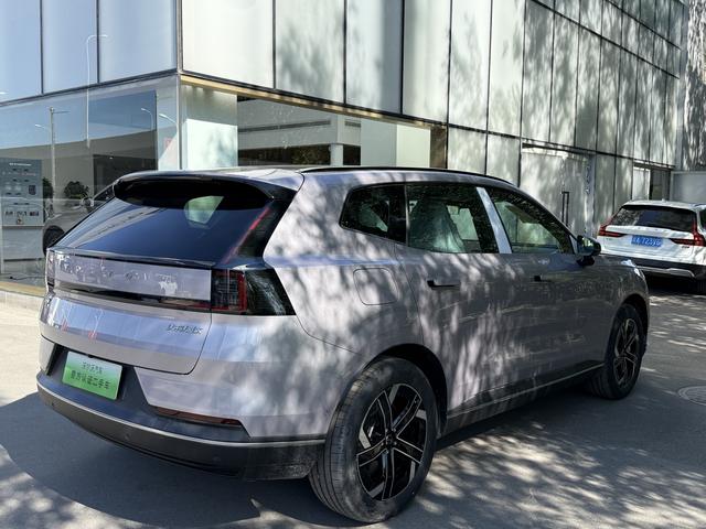Volvo XC70 2026, фото 7