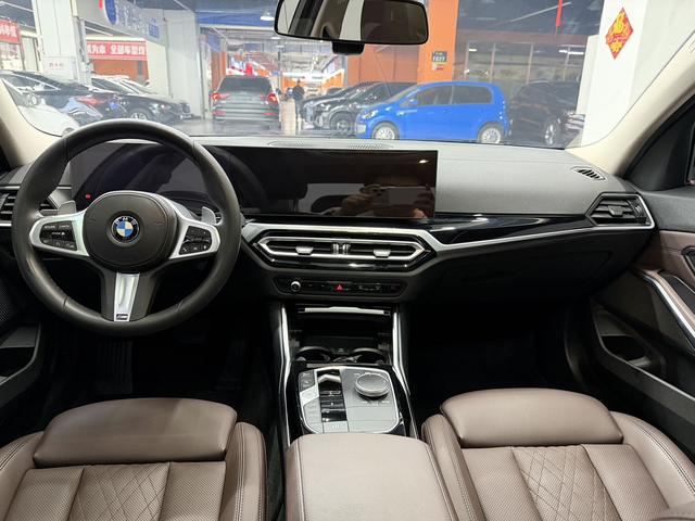 BMW 3 2023, фото 14