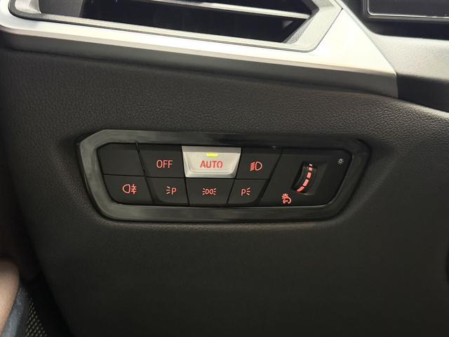 BMW 3 2023, фото 15