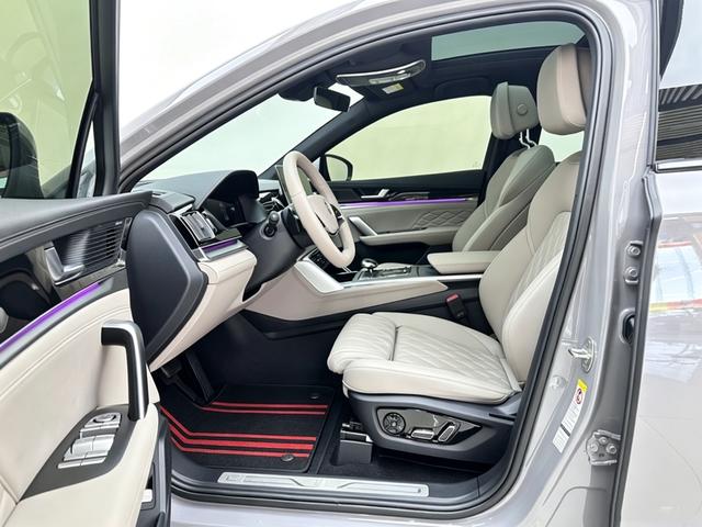 BYD Tang 2025, фото 12