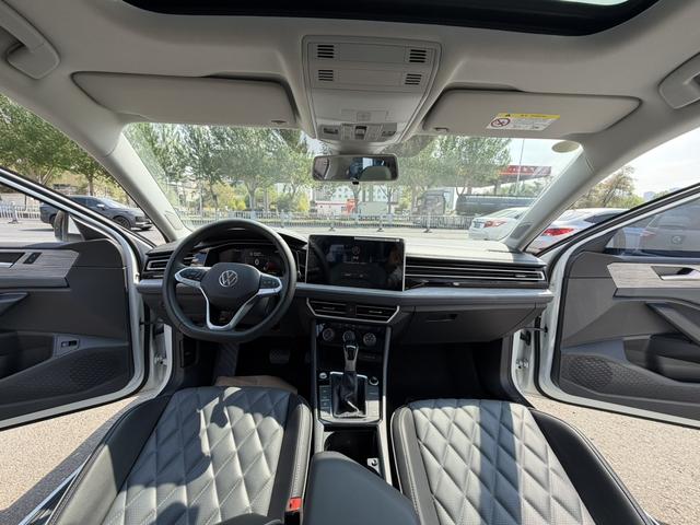 Volkswagen Jetta 2024, фото 16