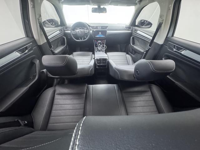 Skoda Superb 2023, фото 8