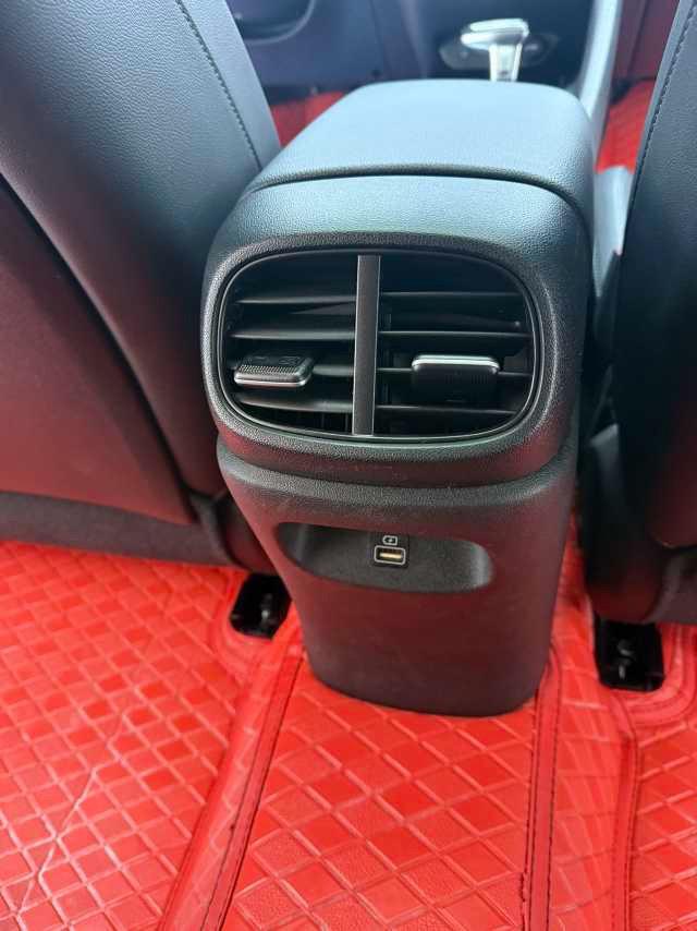 Hyundai Elantra 2022, фото 15