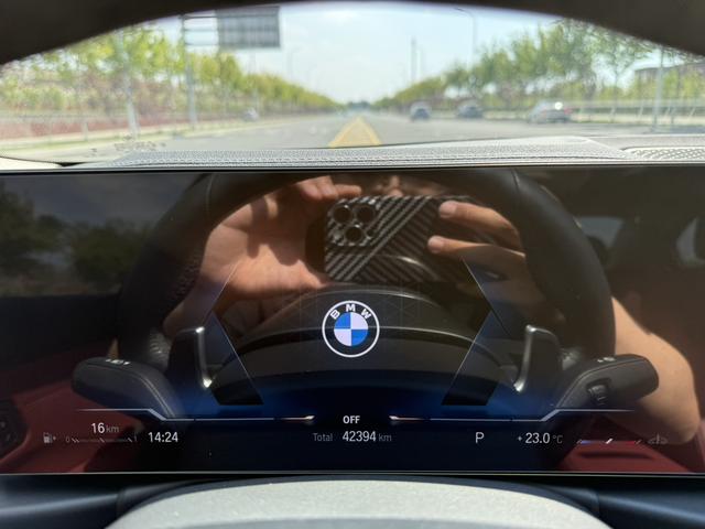 BMW 3 2023, фото 13