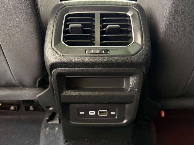 Volkswagen Tiguan 2023, фото 14