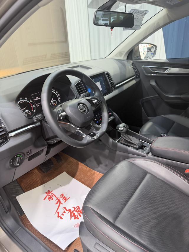 Skoda Karoq 2022, фото 15