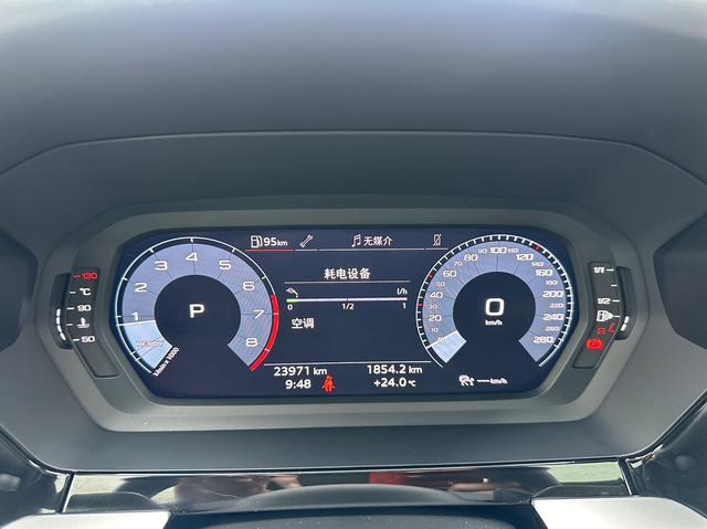 Audi A3 2022, фото 7