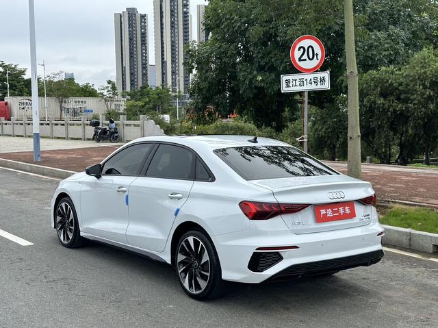 Audi A3 2022, фото 9