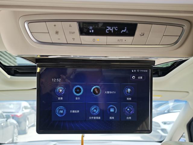 Buick GL8 2022, фото 16
