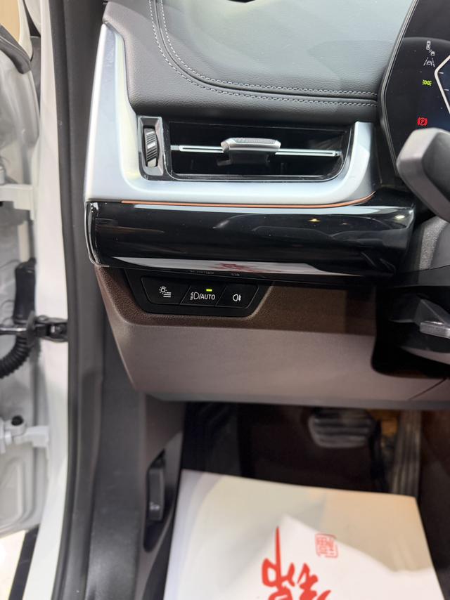 BMW X1 2023, фото 14