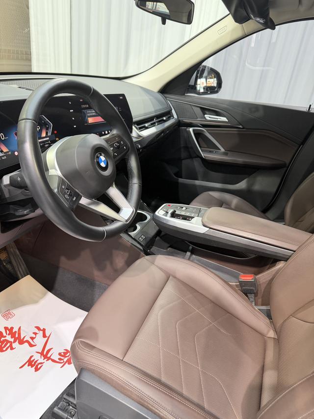 BMW X1 2023, фото 16
