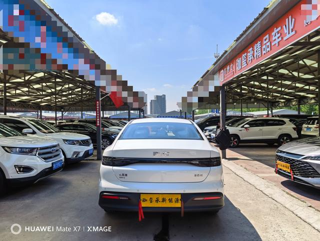 BYD Seal 2025, фото 5