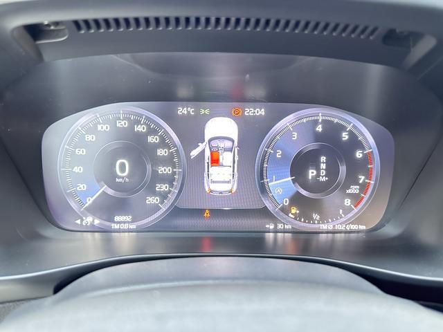 Volvo XC40 2021, фото 10