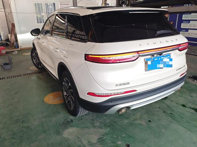 Lincoln Aviator 2022, фото 9