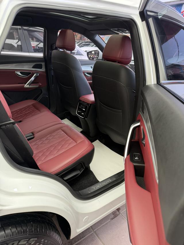 Jietu X70 PLUS 2023, фото 11