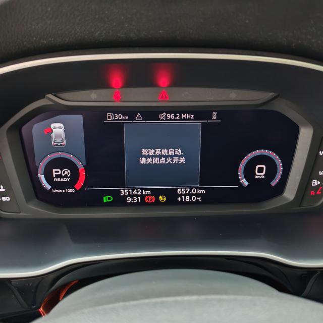 Audi Q3 2022, фото 14