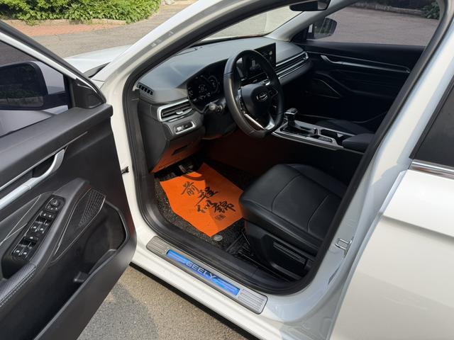 Geely Emgrand 2022, фото 15