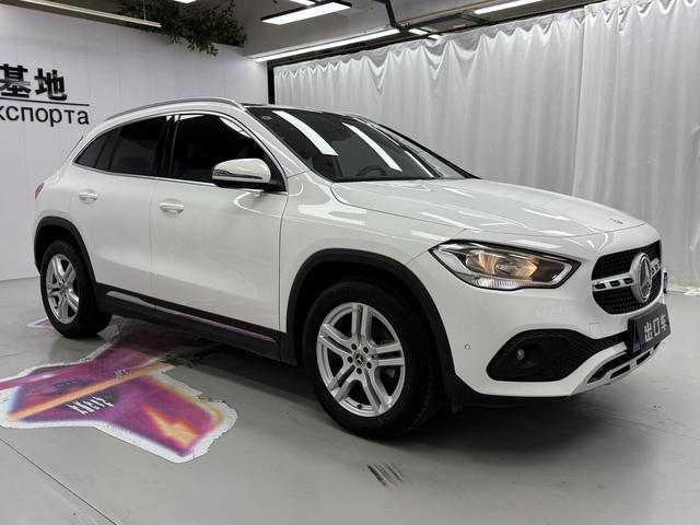 Mercedes-Benz GLA 2022, фото 3