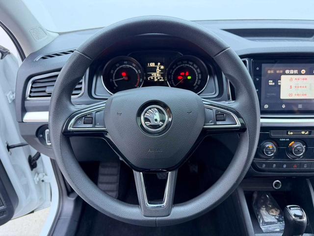 Skoda Kamik 2023, фото 7