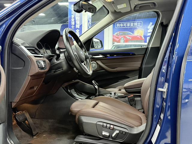 BMW X1 2022, фото 17