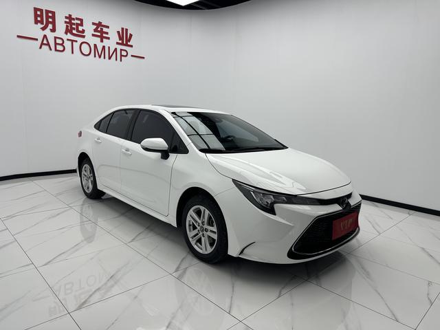 Toyota Corolla 2022, фото 3