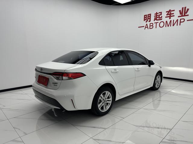 Toyota Corolla 2022, фото 9