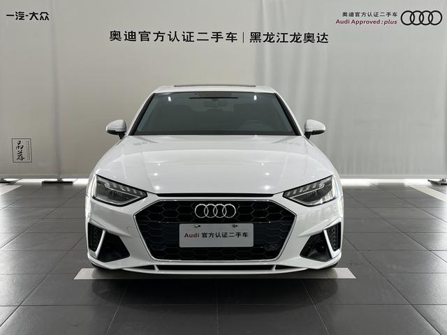 Audi A4L 2022, фото 2