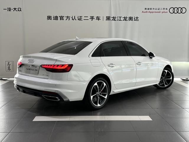 Audi A4L 2022, фото 5