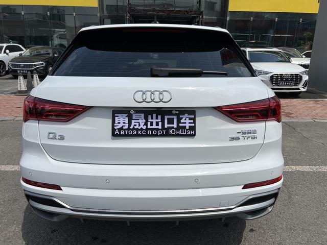 Audi Q3 2022, фото 5