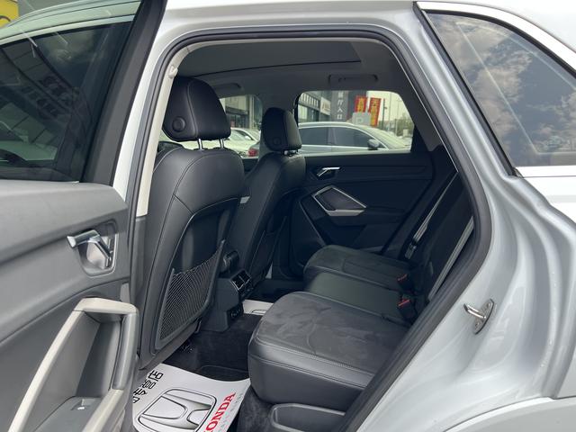 Audi Q3 2022, фото 10