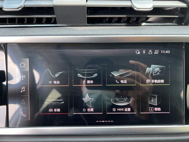 Audi Q3 2022, фото 13
