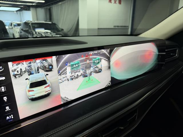 Ford Explorer 2023, фото 14