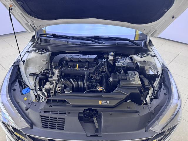 Hyundai Elantra 2022, фото 7
