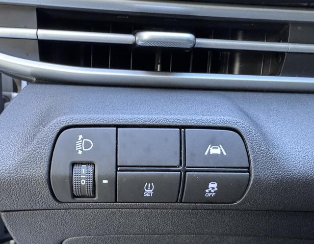 Hyundai Elantra 2022, фото 13
