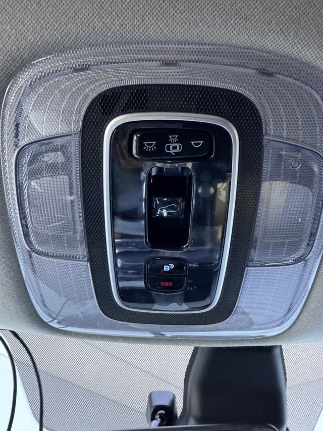 Hyundai Elantra 2022, фото 15