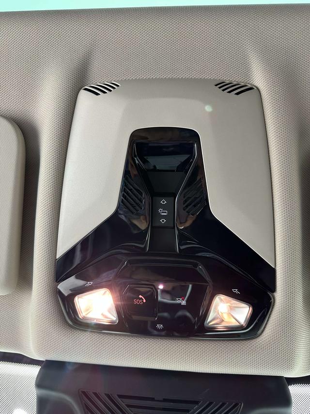 BMW X1 2023, фото 17