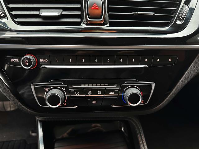 BMW 1 2021, фото 15