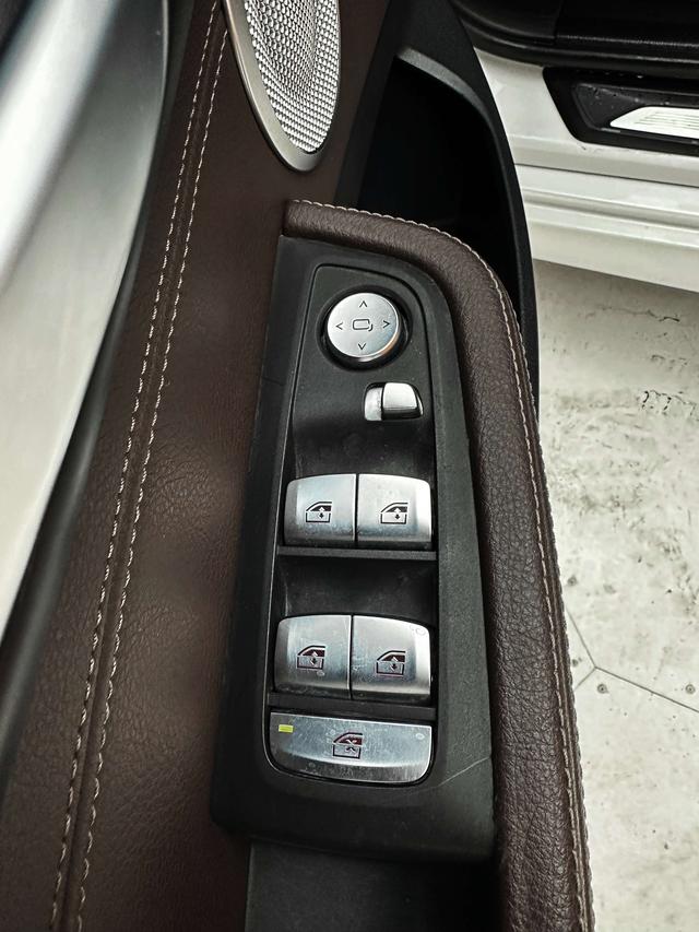 BMW 1 2021, фото 16
