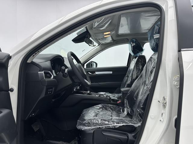 Mazda CX-5 2025, фото 5