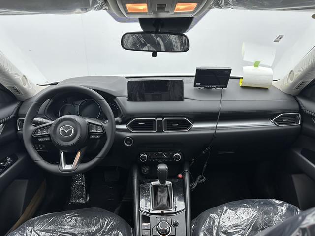 Mazda CX-5 2025, фото 7