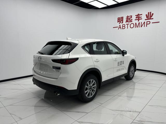 Mazda CX-5 2025, фото 9