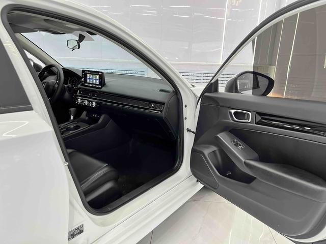 Honda Civic 2022, фото 17
