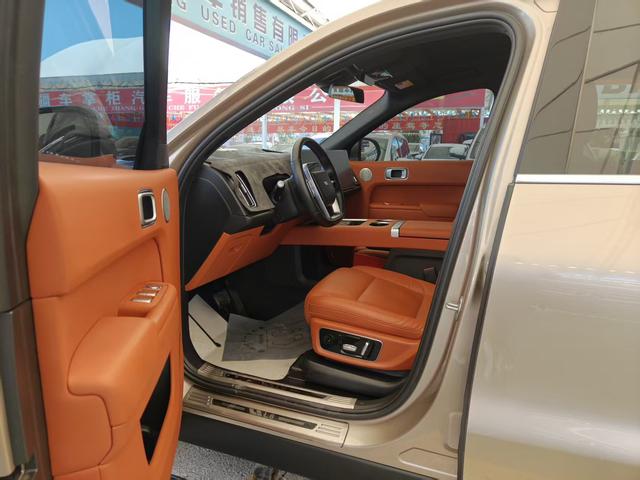 Li Auto L8 2023, фото 4