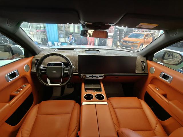Li Auto L8 2023, фото 6