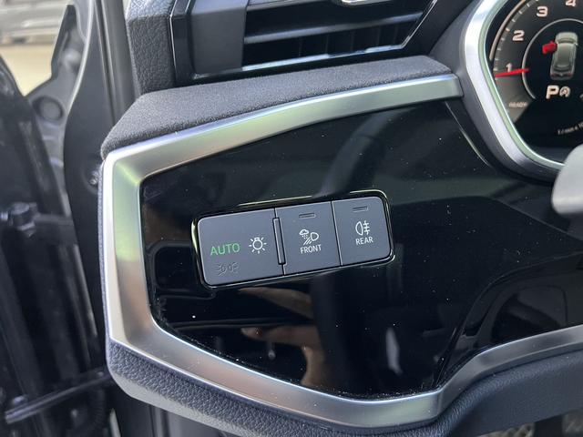 Audi Q3 2023, фото 5