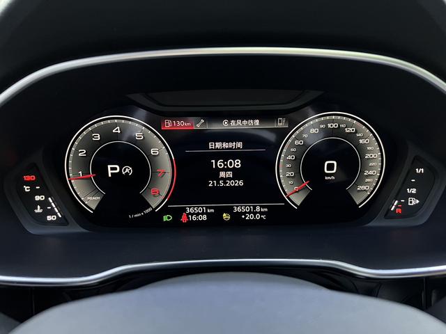 Audi Q3 2023, фото 8