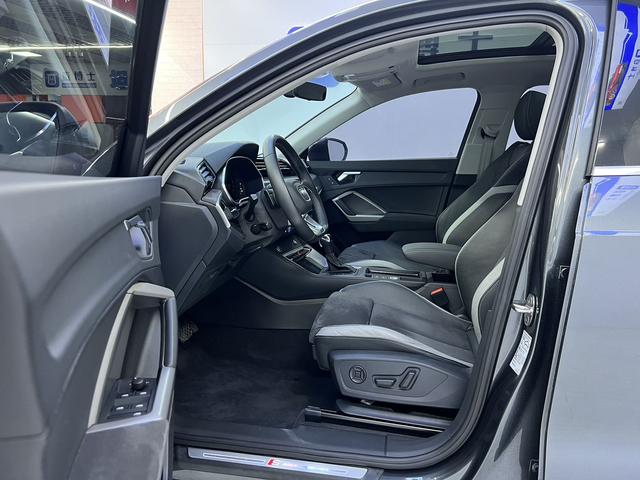 Audi Q3 2023, фото 10