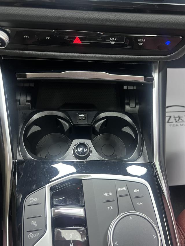 BMW 3 2023, фото 14